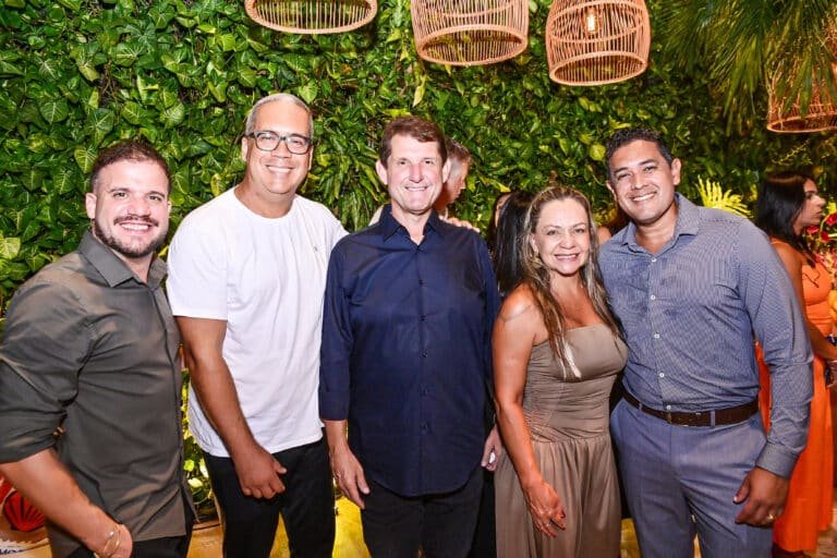 Rodrigo Cunha,
Kleidson Pimentel,
José Luiz Nunes,
Nelida Pimentel,
Gregório Batista.